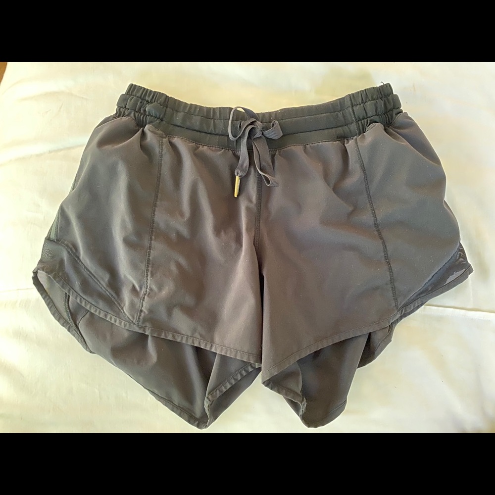 Lululemon hotty hot shorts long 4”